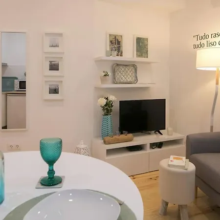 Апартаменты Central Turquoise Studio